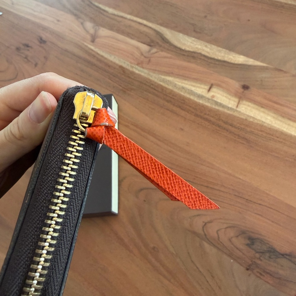 Louis Vuitton Clémence Wallet - Picture 6 of 8